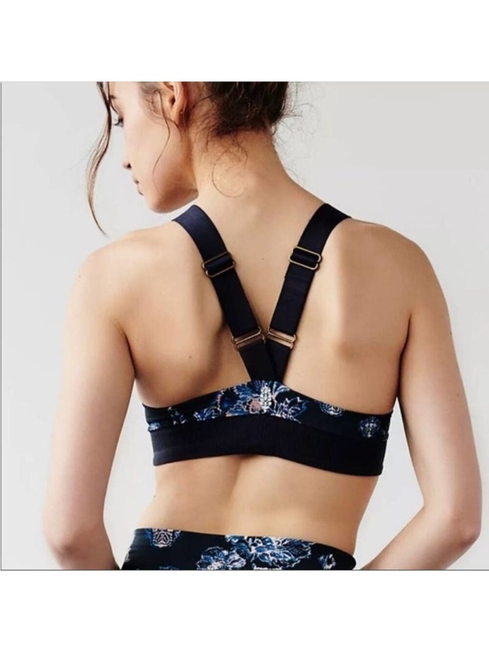 Free People Sports Bra Small Navy Blue Floral Freestyle Racerback Athletic